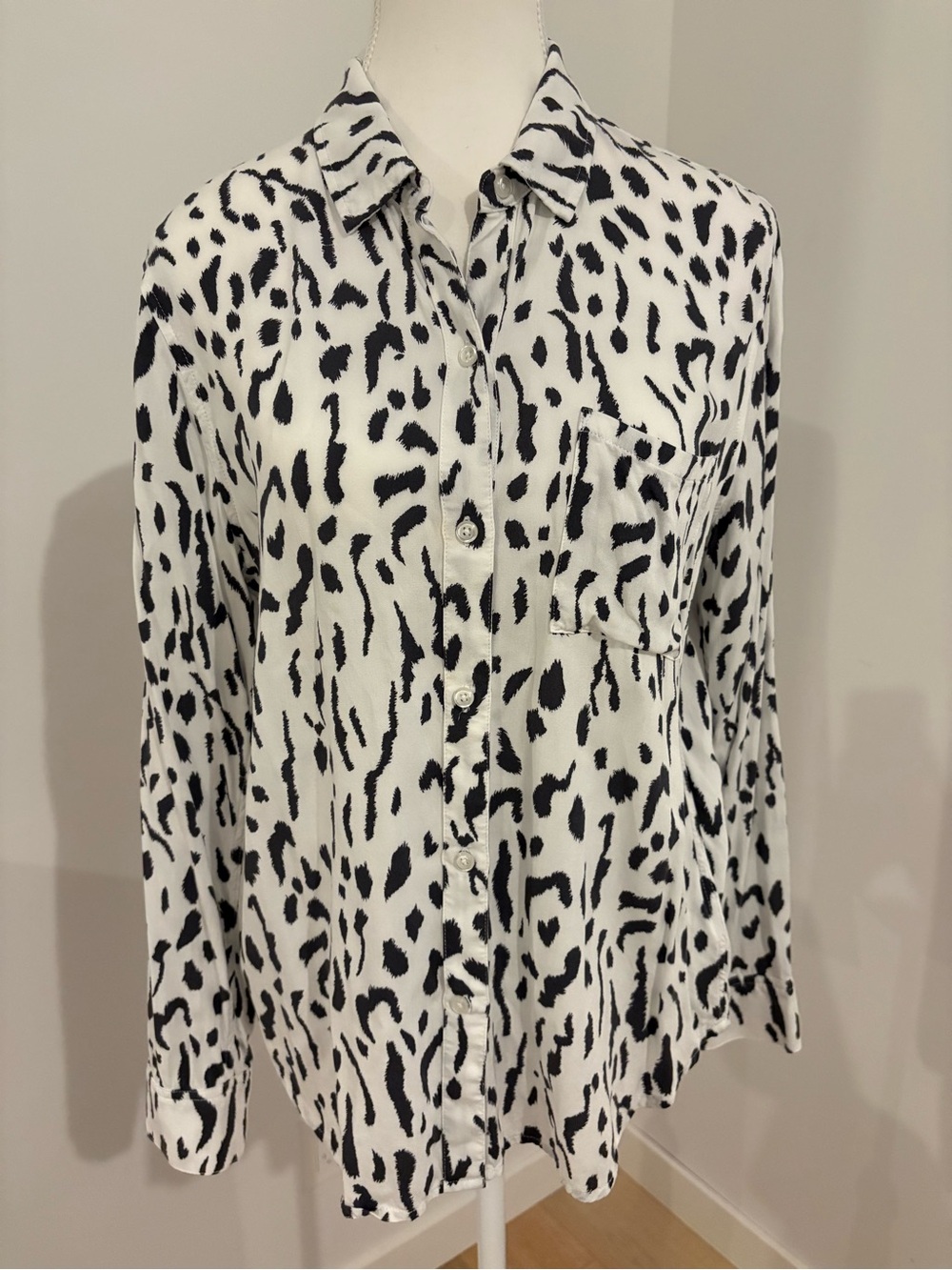 Rails Black & White Animal-Print Button Front Blouse
